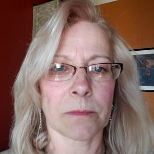 Meet your Posher, Tina